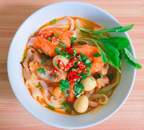 Prawn noodle Thai Dish